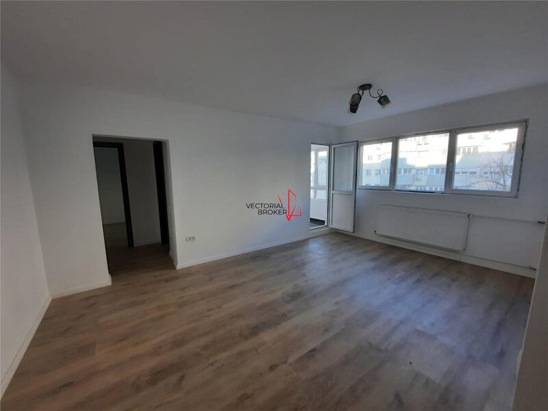 Iancului, Mega Image, 2 camere semidecomandat, etaj intermediar.